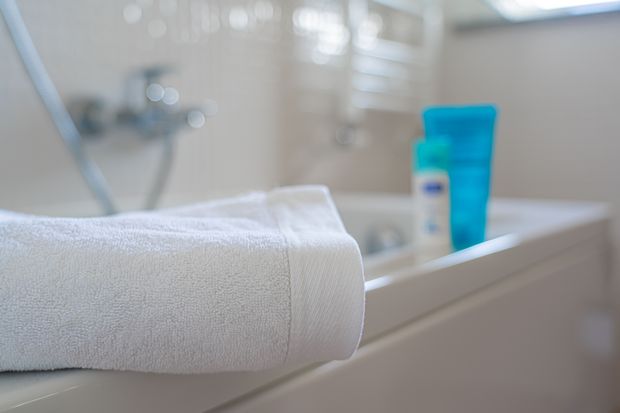 Bath Linens Guide: Types, Materials & Uses Explained